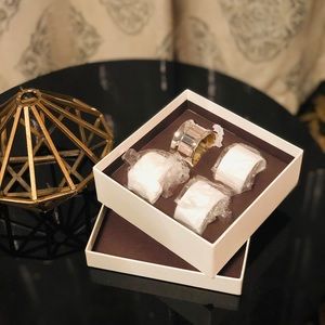 Napkins rings set 4